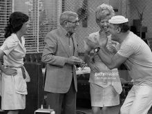 Vic Tayback