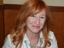 Vicki Lewis