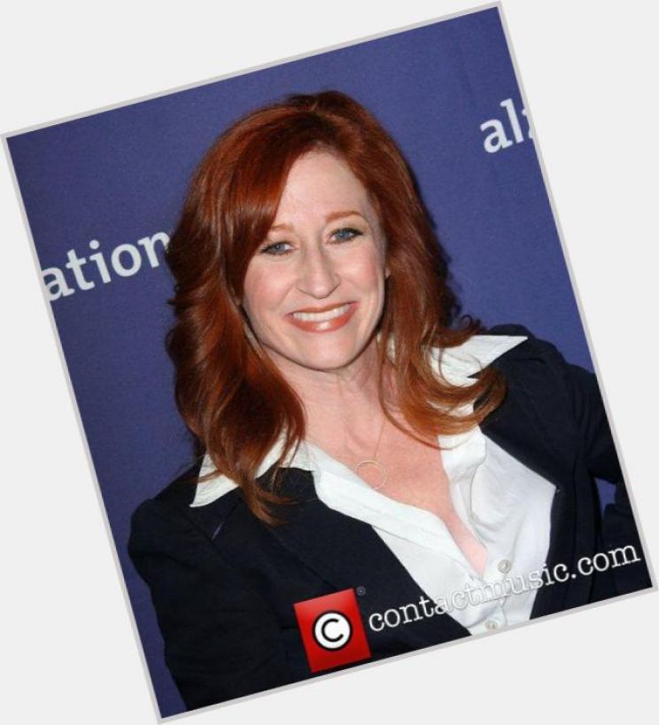 Vicki Lewis