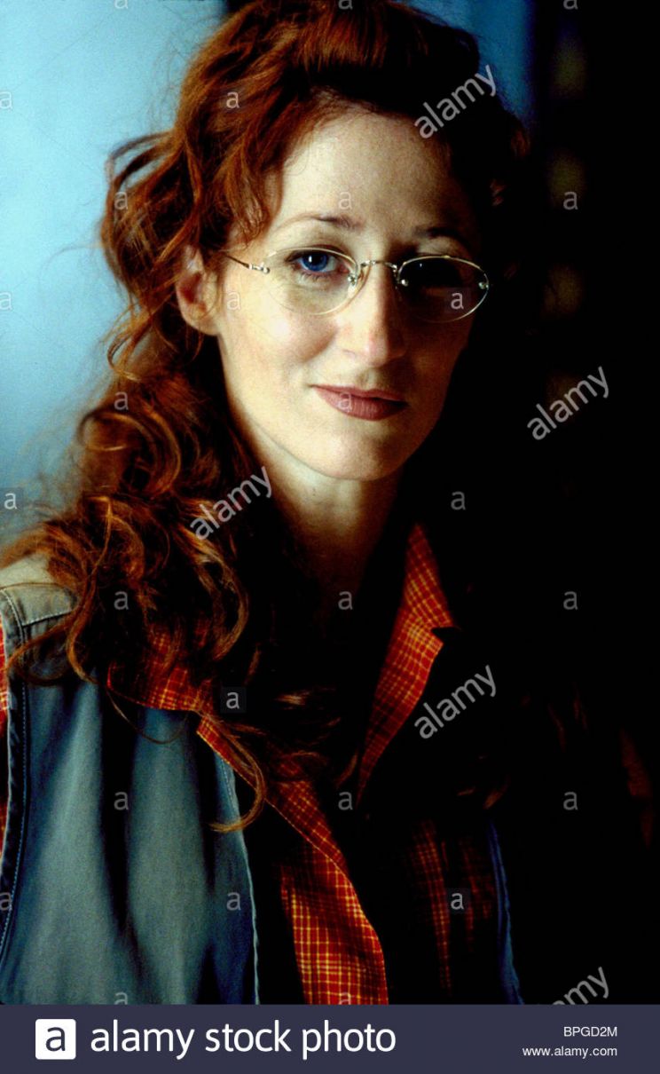 Vicki Lewis