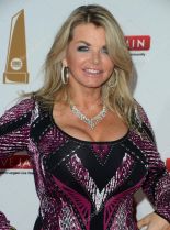 Vicky Vette photo