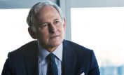 Victor Garber