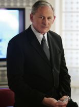 Victor Garber