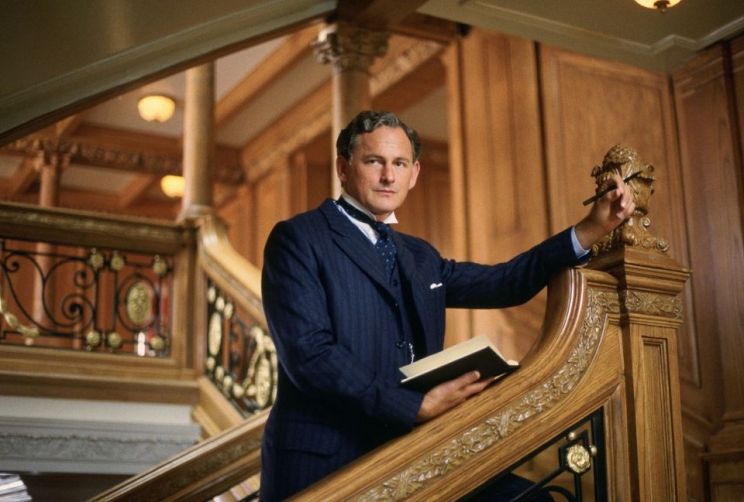 Victor Garber