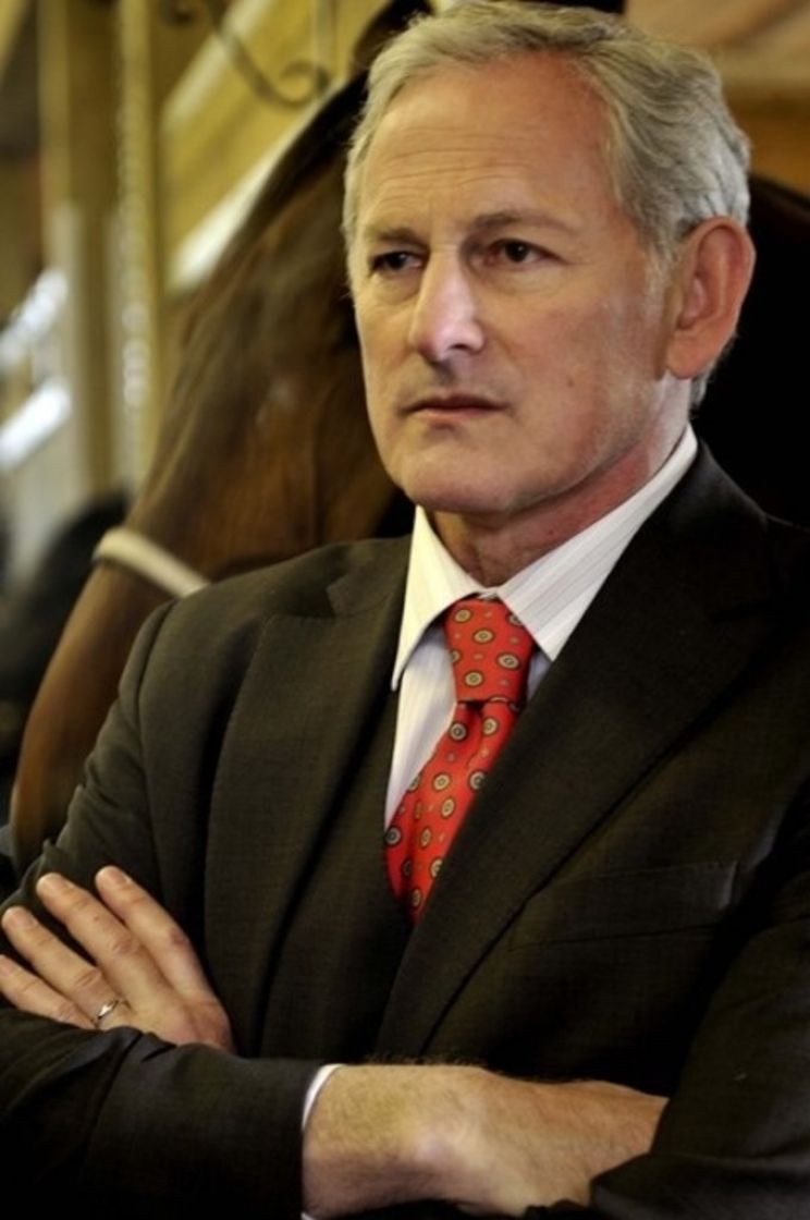 Victor Garber