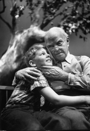 Victor Moore