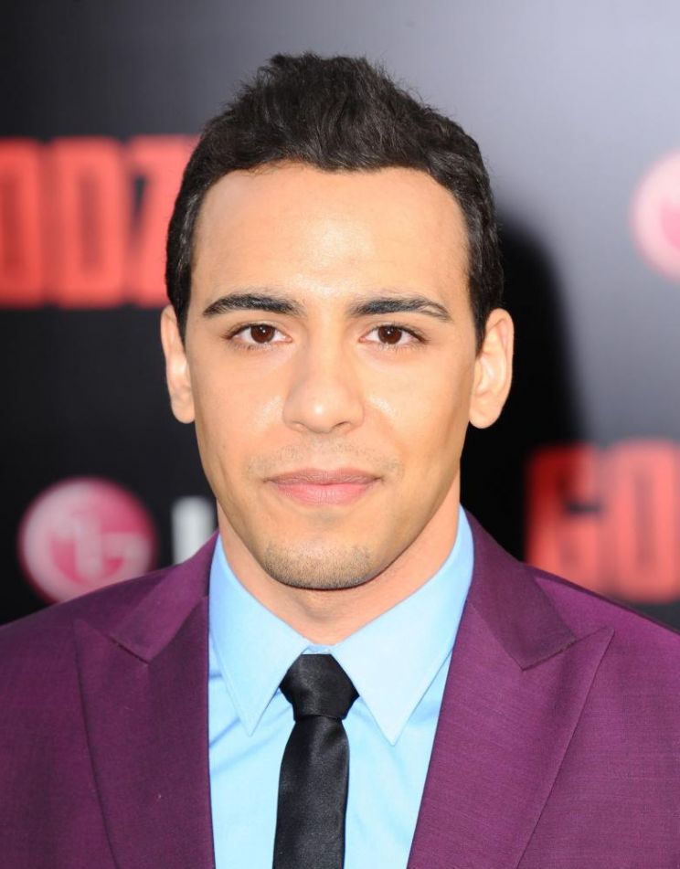 Victor Rasuk