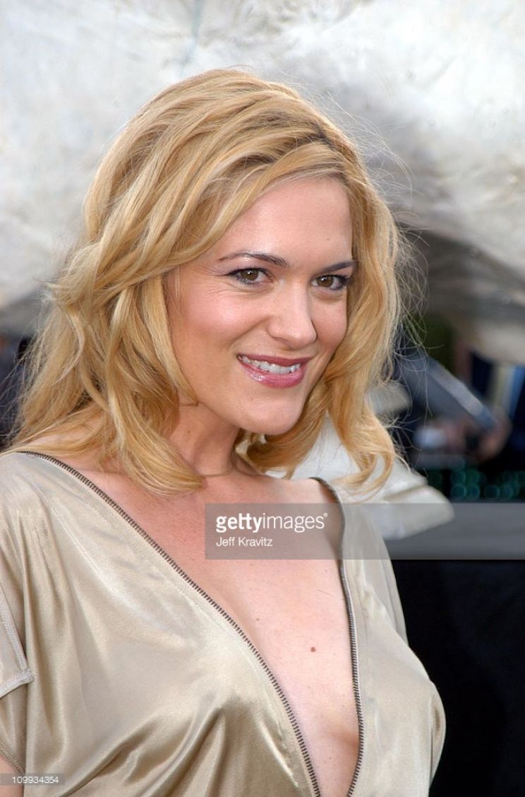 Victoria Pratt