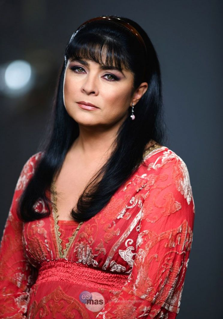 Victoria Ruffo