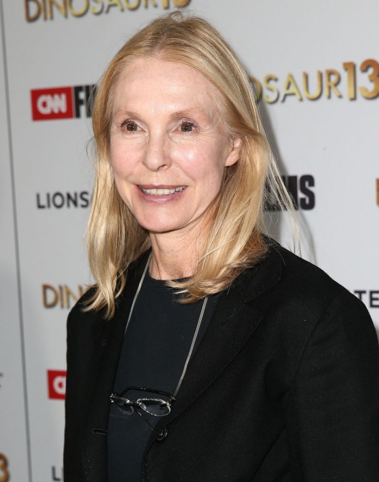 Victoria Tennant