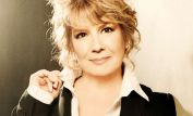 Vikki Carr