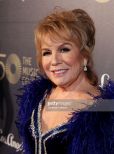 Vikki Carr