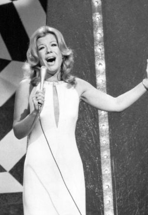 Vikki Carr