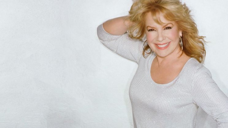 Vikki Carr