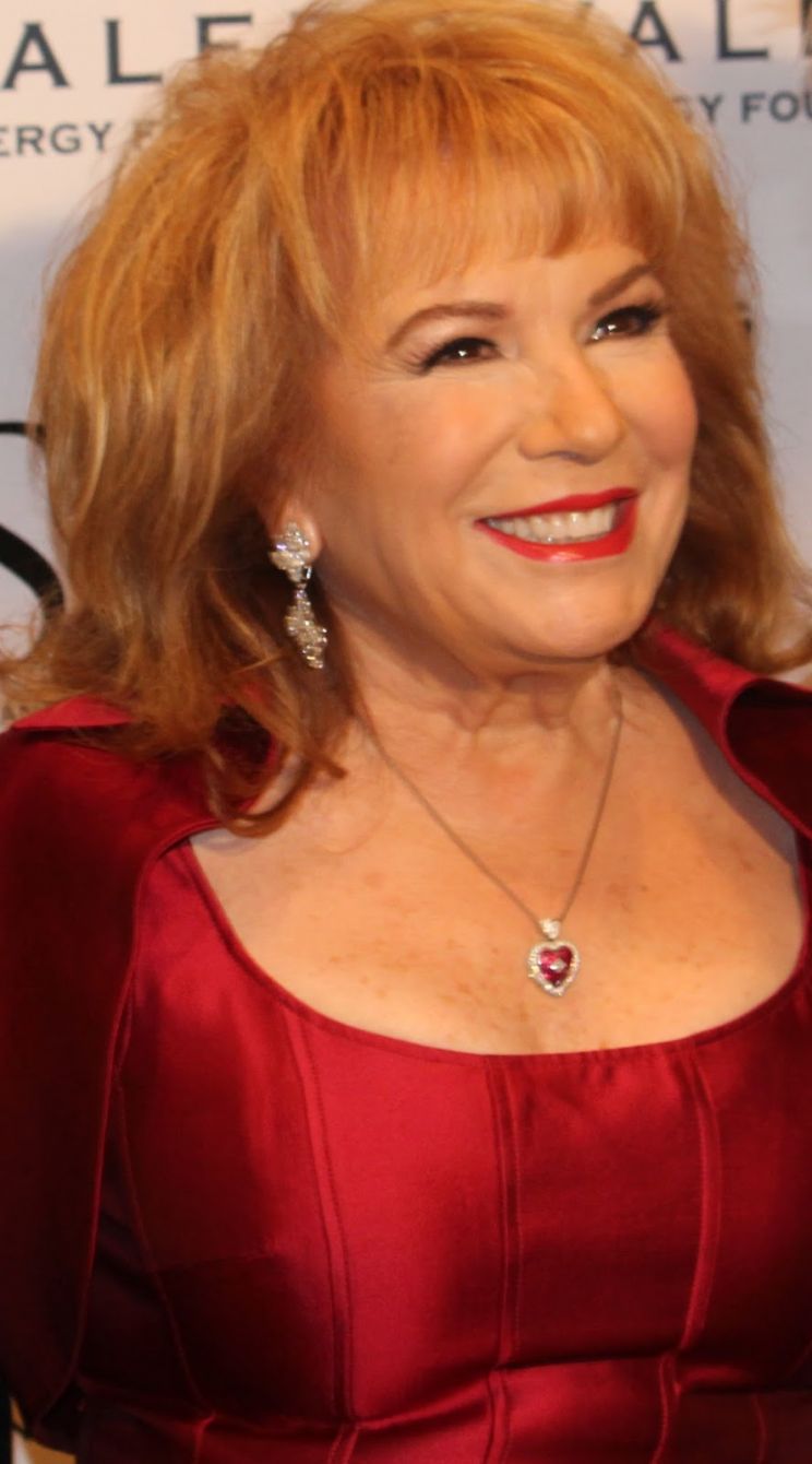 Vikki Carr