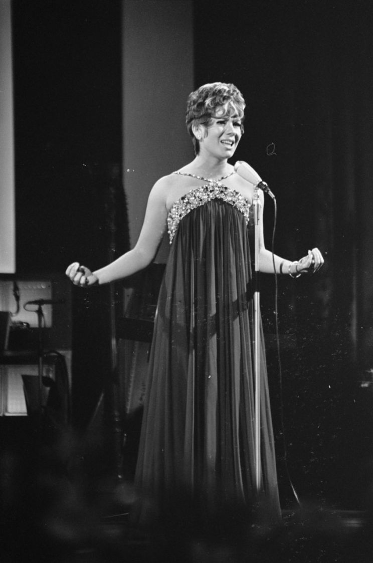 Vikki Carr