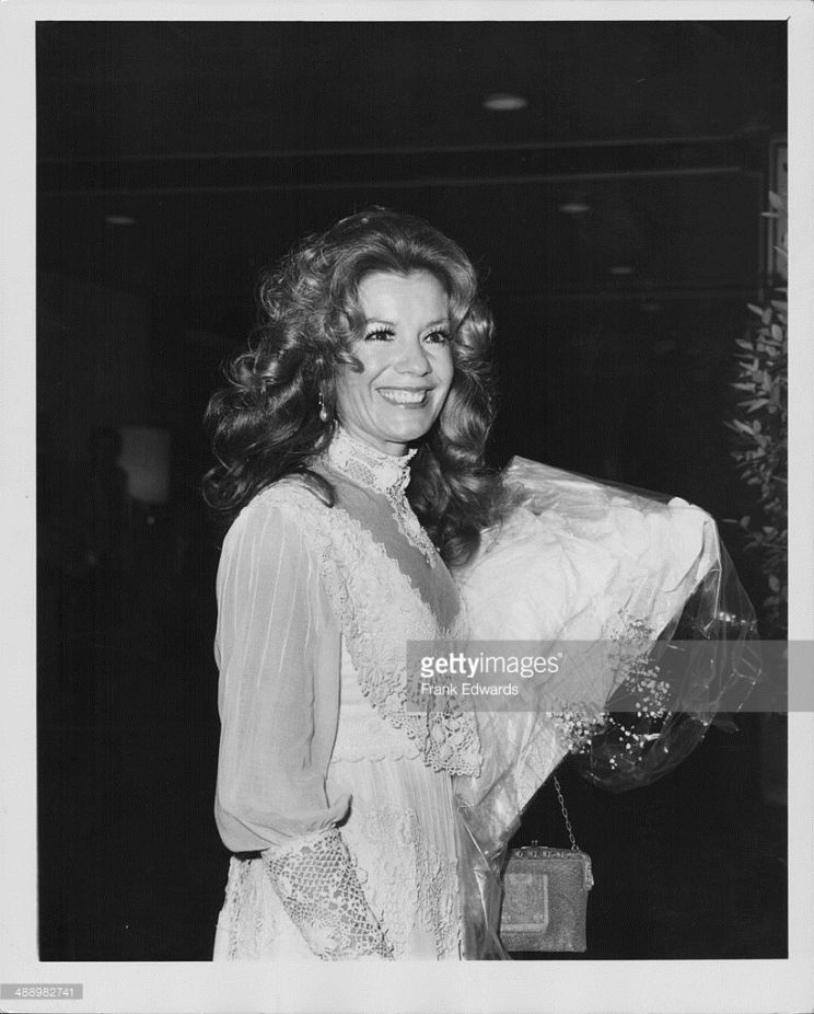 Vikki Carr
