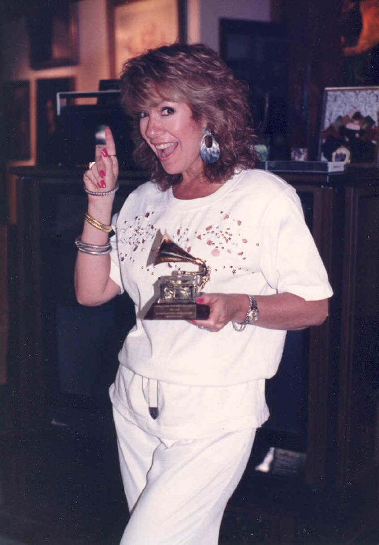 Vikki Carr