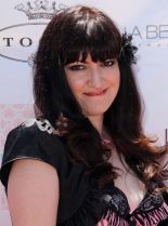 Vikki Lizzi #3436411 picture (Portrait Medium)