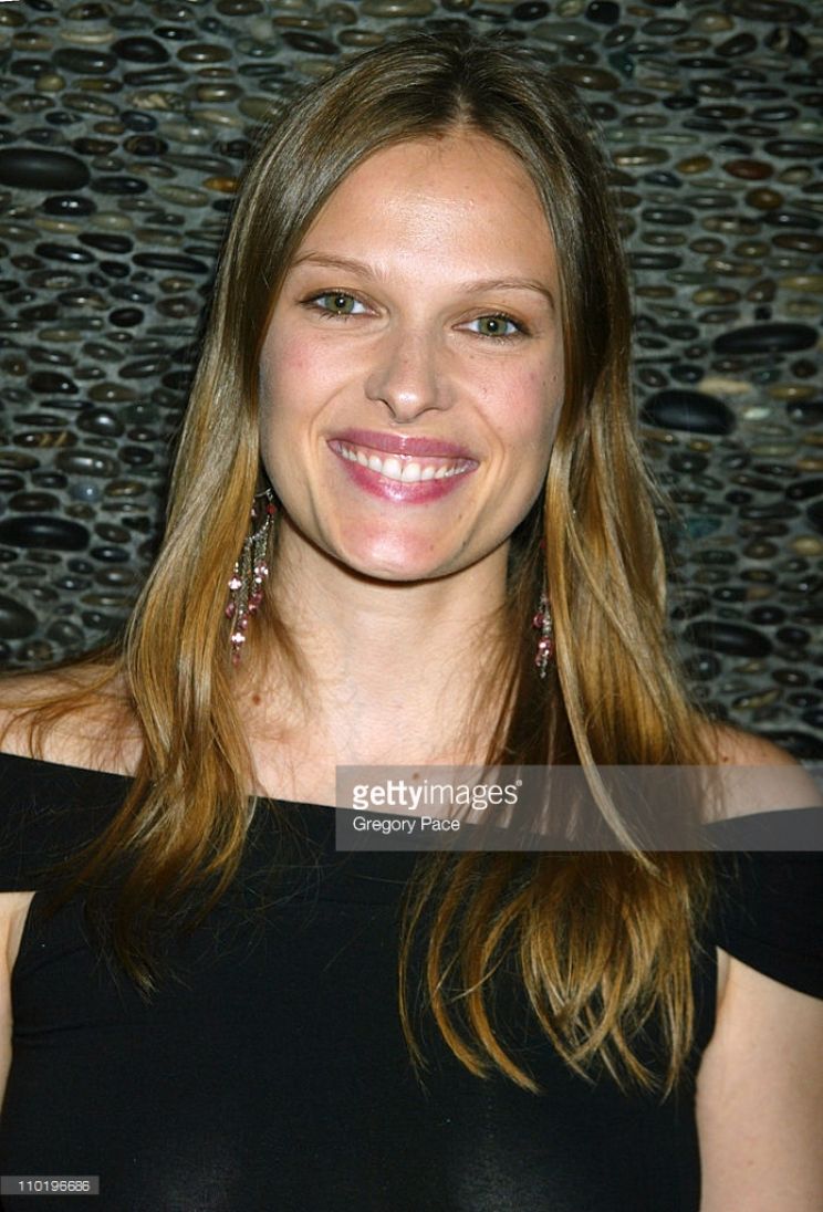 Vinessa Shaw