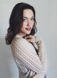 Violett Beane