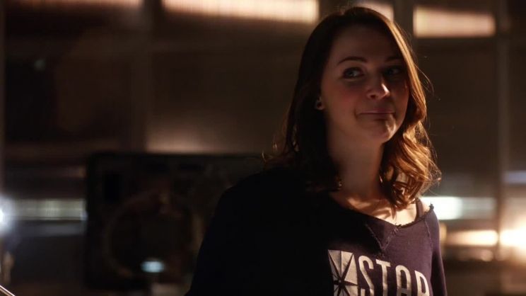 Violett Beane
