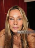 Virginia Hey