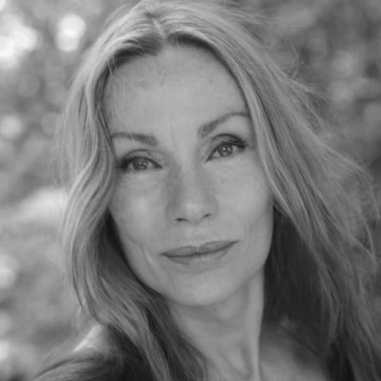 Virginia Hey