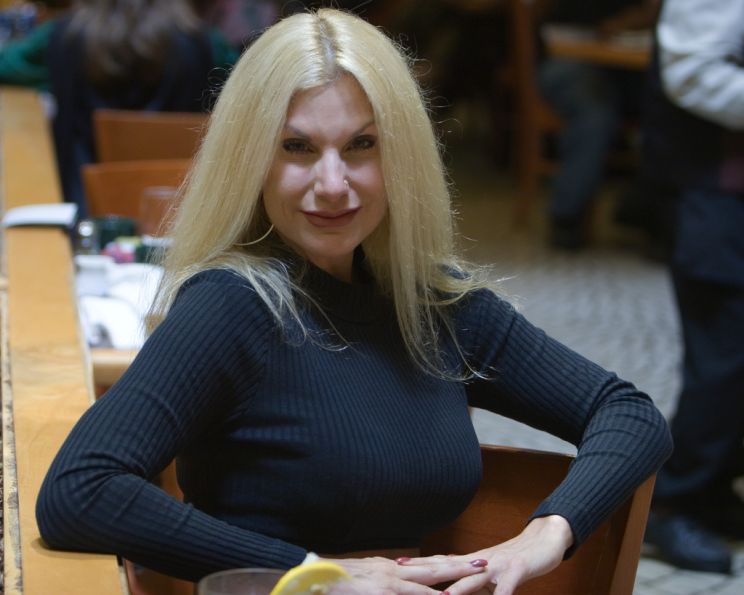 Virginia Hey