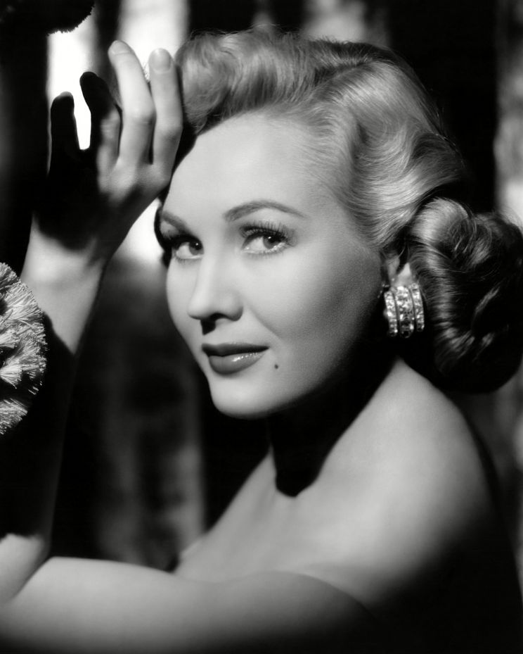 Virginia Mayo