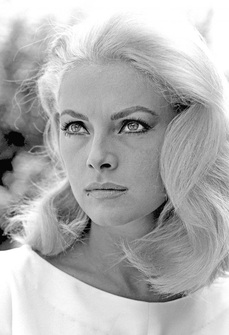 Virna Lisi