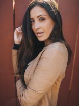 Vivian Kyle photo
