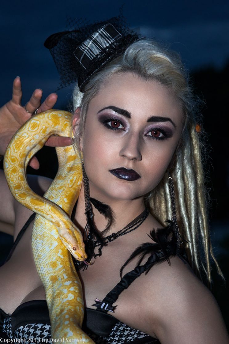 Vivian Kyle