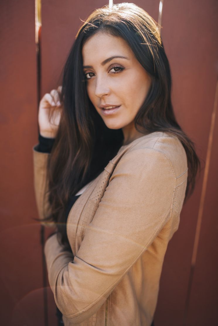 Vivian Kyle