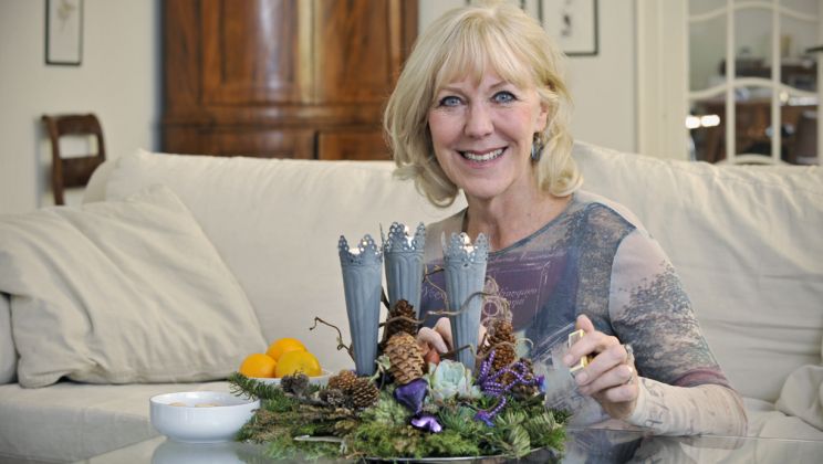 Vivienne McKee
