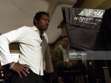 Vondie Curtis-Hall