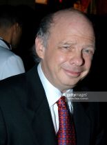 Wallace Shawn