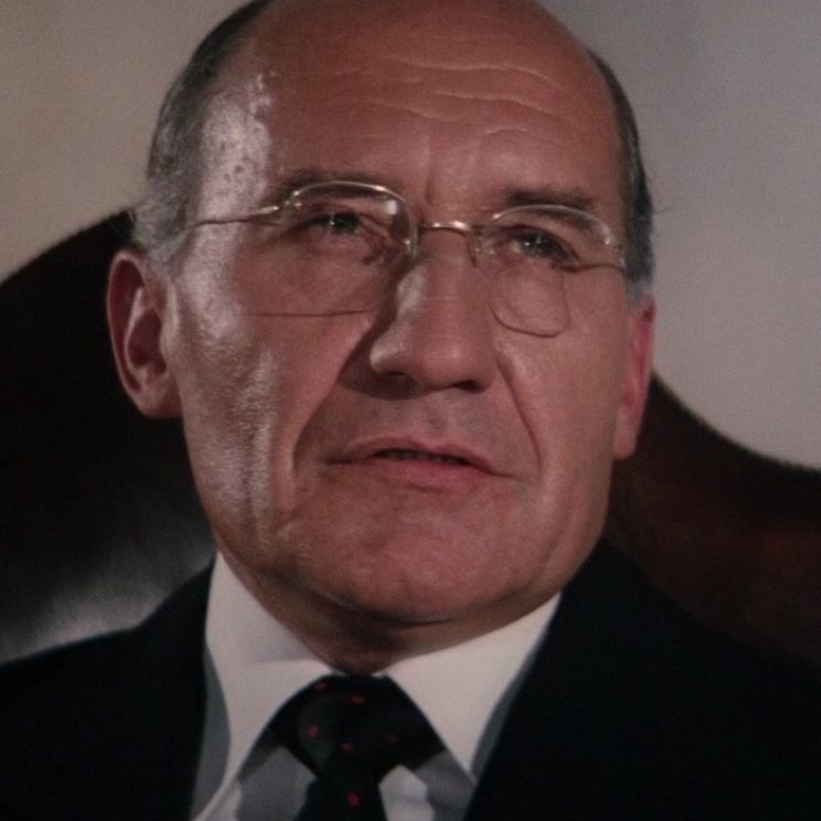 Walter Gotell