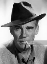 Walter Huston