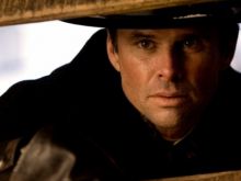 Walton Goggins