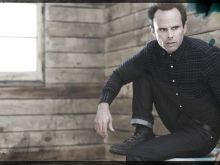 Walton Goggins