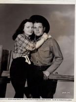 Wanda Hendrix photo
