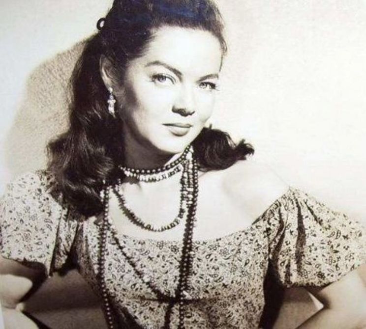 Wanda Hendrix