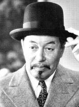 Warner Oland