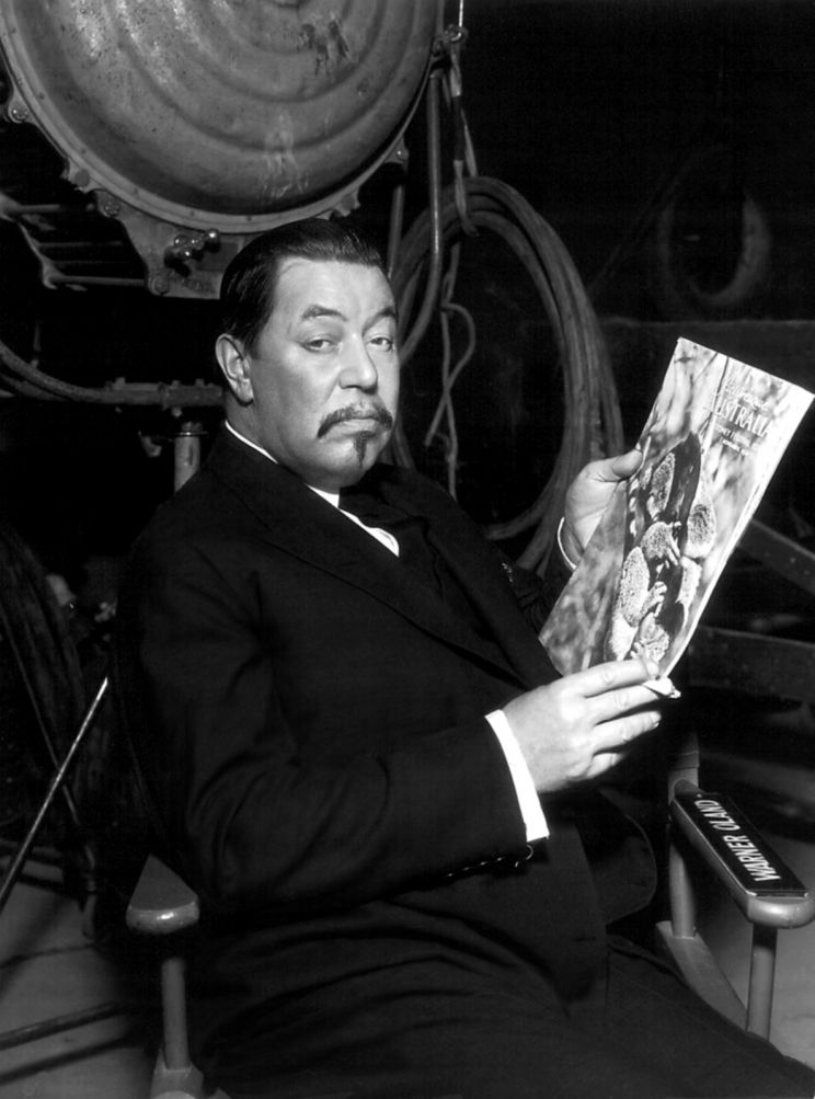 Warner Oland