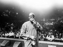 Warren G.