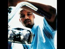 Warren G.