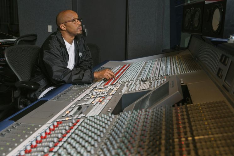 Warren G.