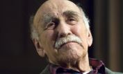 Warren Mitchell