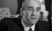 Warren Mitchell